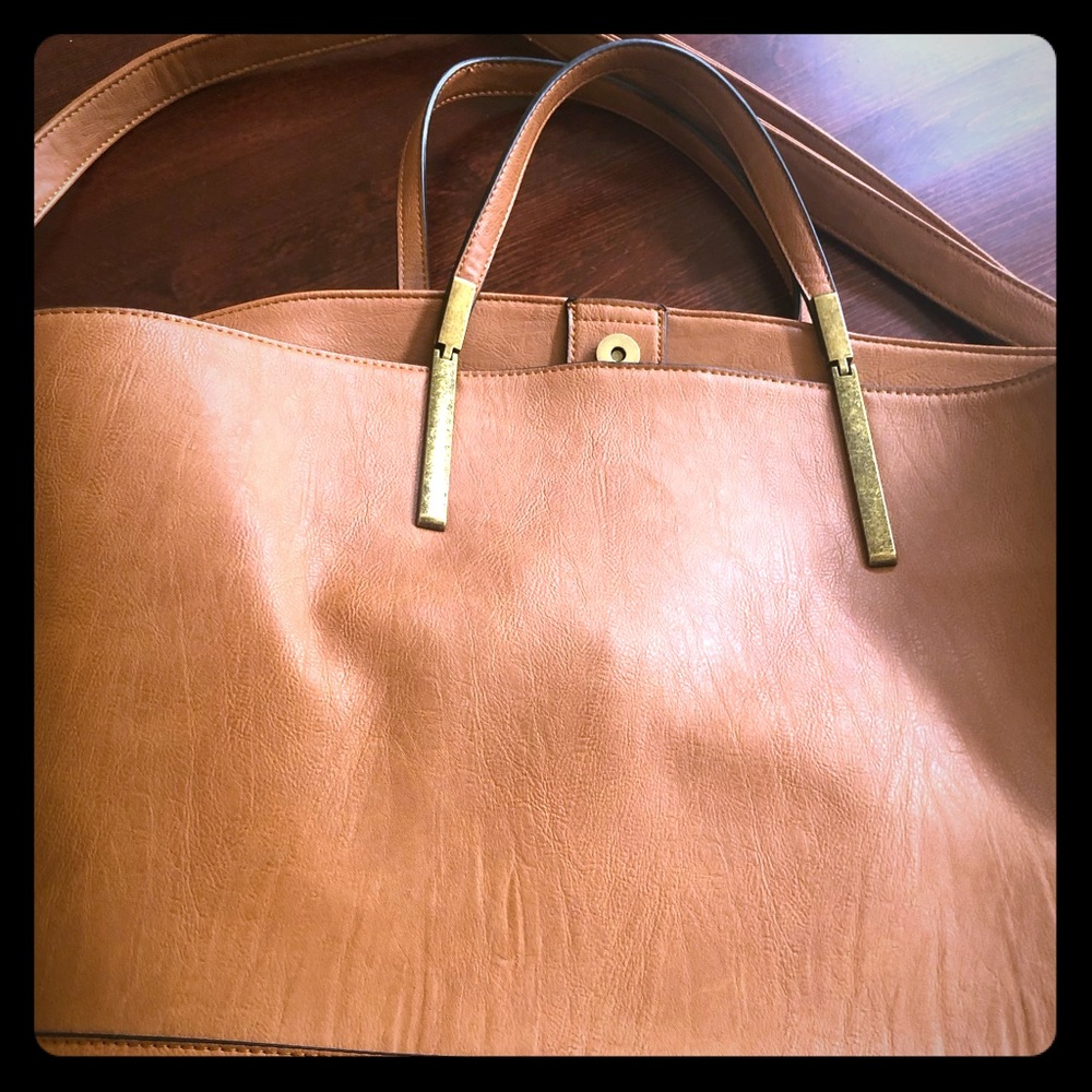 Tote bag by Bass